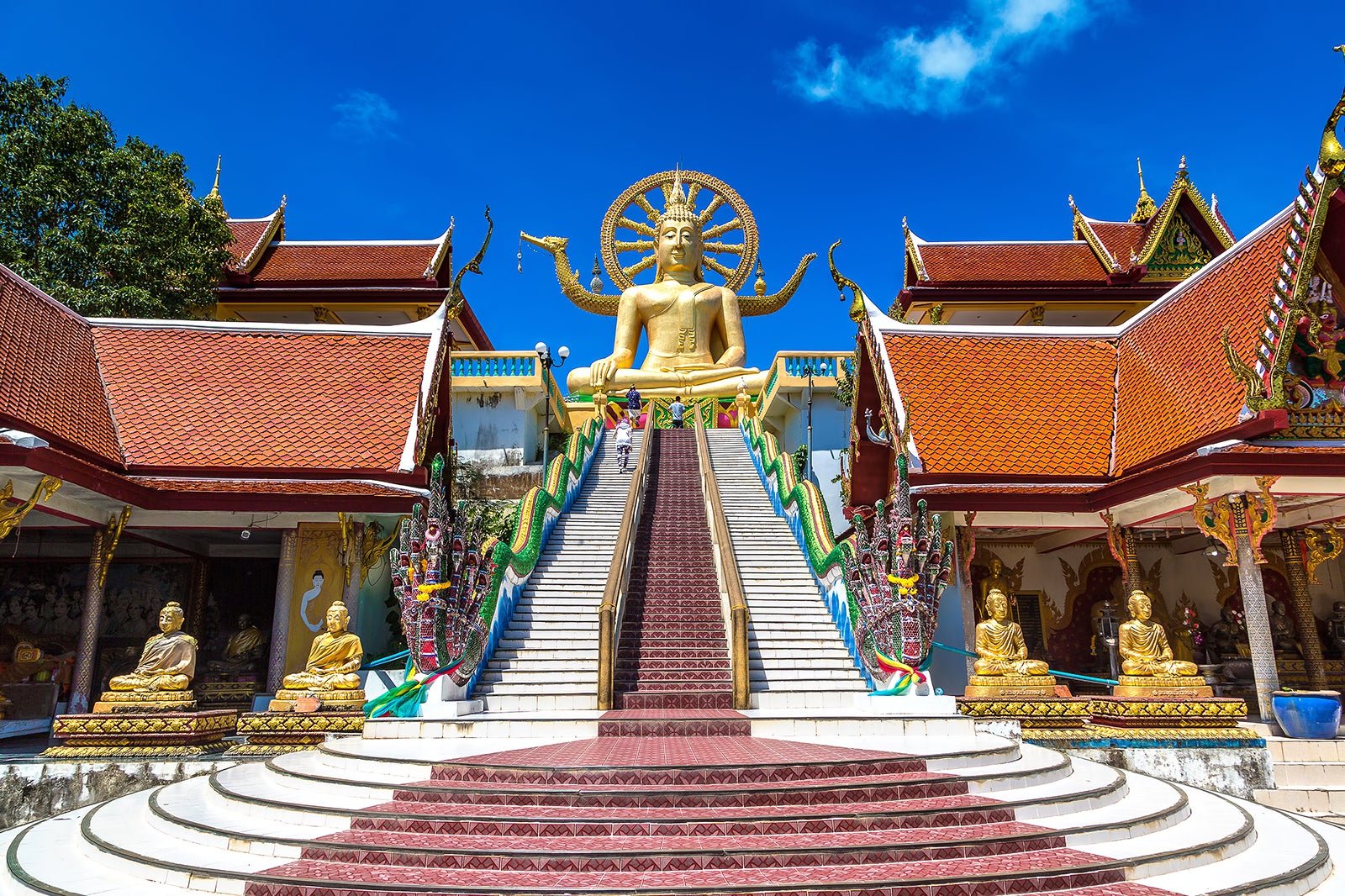 Serene Splendor at Big Buddha Temple – Thailand’s Koh Samui