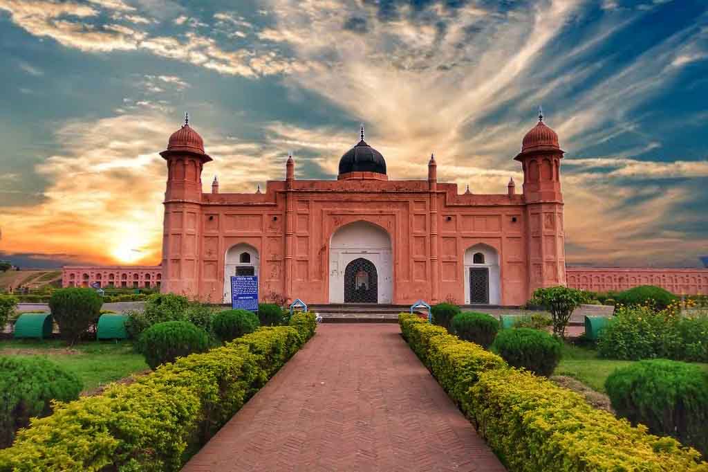 A Mughal Gem in Dhaka, Bangladesh – Lalbagh Fort